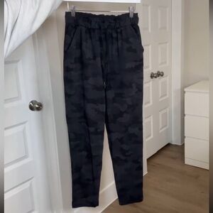 Lululemon keep it moving